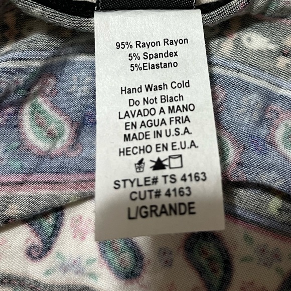 Cold shoulder tunic - Picture 4 of 9